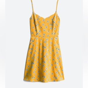 Market & Spruce Crissie Scallop Detail Linen Blend Dress